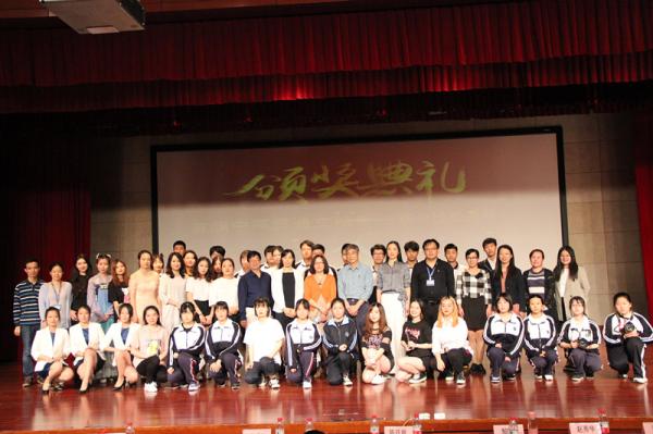 微信图片_20190610093834_副本.jpg